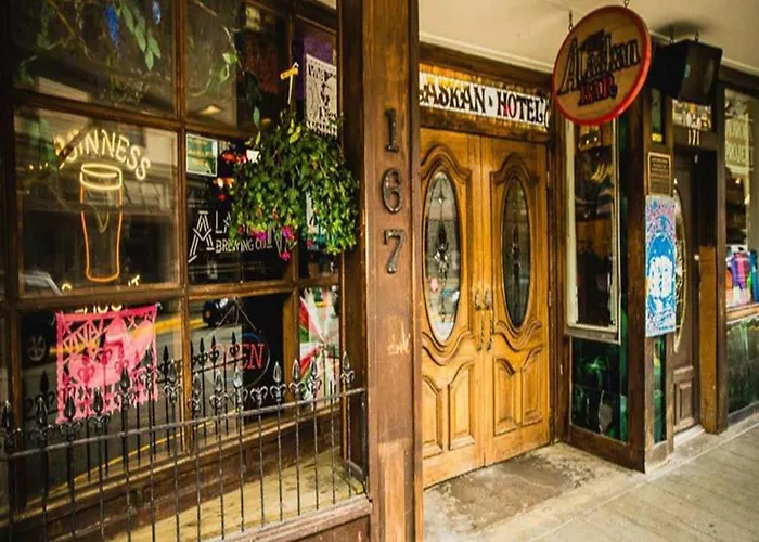 Alaskan Hotel And Bar